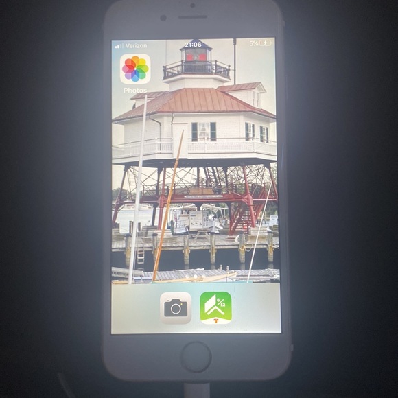 iPhone 6s - Picture 3 of 4